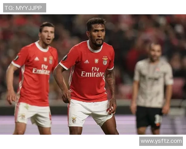 意甲热刺逆转本菲卡6-2全场沸腾赛后点评精彩瞬间回顾