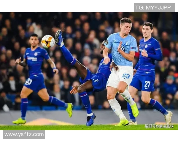 欧联杯精彩对决波尔图与那不勒斯战成平局乌龙球引发全场热烈反响