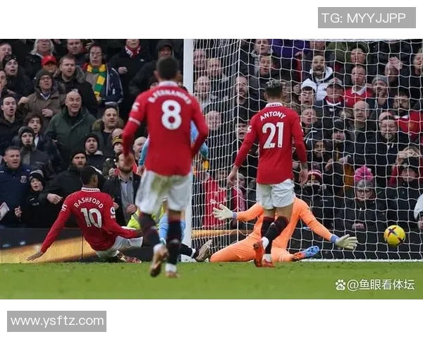 世界杯巴萨与曼城战平引发争议判罚全场沸腾的冷门时刻