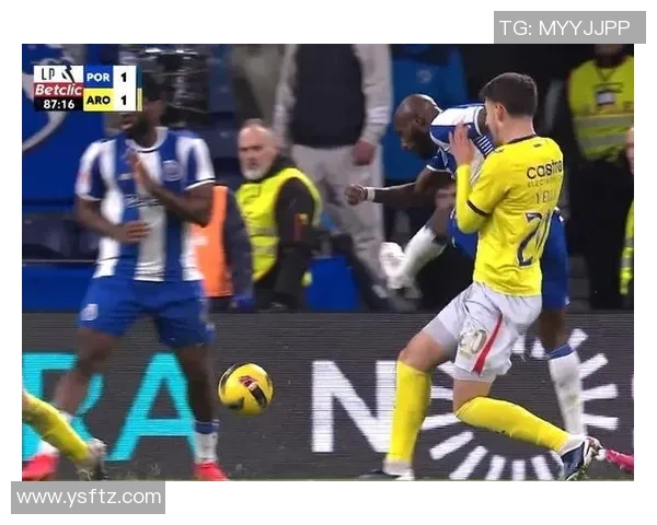 本菲卡大胜波尔图6比2补时进球点燃全场激情