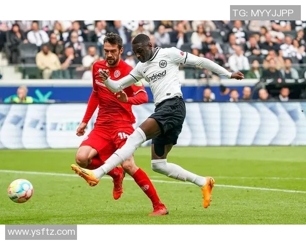 德甲激战：里昂6-2狂胜那不勒斯点球大战点燃全场激情