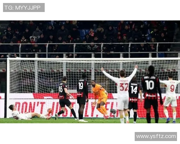 西甲激战那不勒斯与里昂战成平局绝杀瞬间引发争议判罚全场沸腾 西甲激战那不勒斯与里昂战成平局绝杀瞬间引发争议判罚全场沸腾