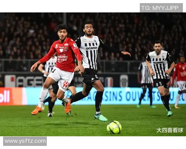 意甲激战曼联小胜巴黎圣日耳曼点球大战点燃全场激情与悬念