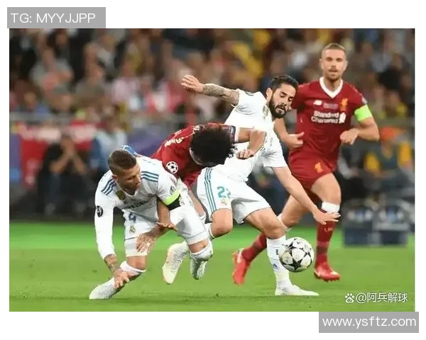 英超经典对决皇马与利物浦激战成和补时进球引爆全场激情 英超经典对决皇马与利物浦激战成和补时进球引爆全场激情